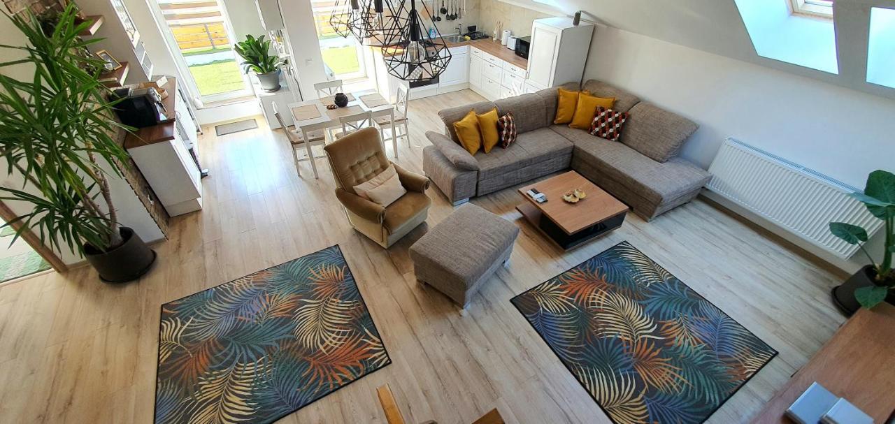 Hoobee Home & Rooftop Terrace Târgu-Mureş Esterno foto